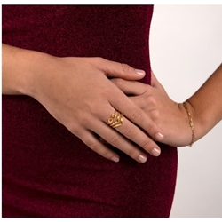 Anillo infinito lanzadera acero bañado en oro - Imagen 2