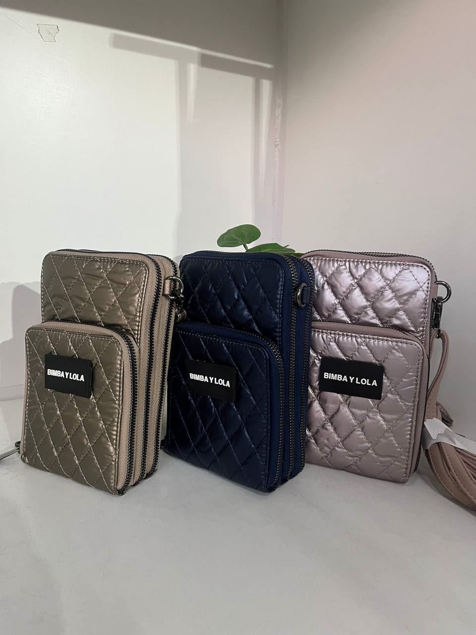 Bolsito porta móvil Bimba y Lola - Imagen 2