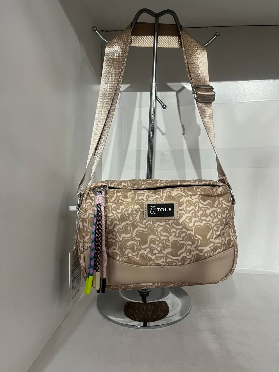 Bolso bandolera estampado Tous - Imagen 2