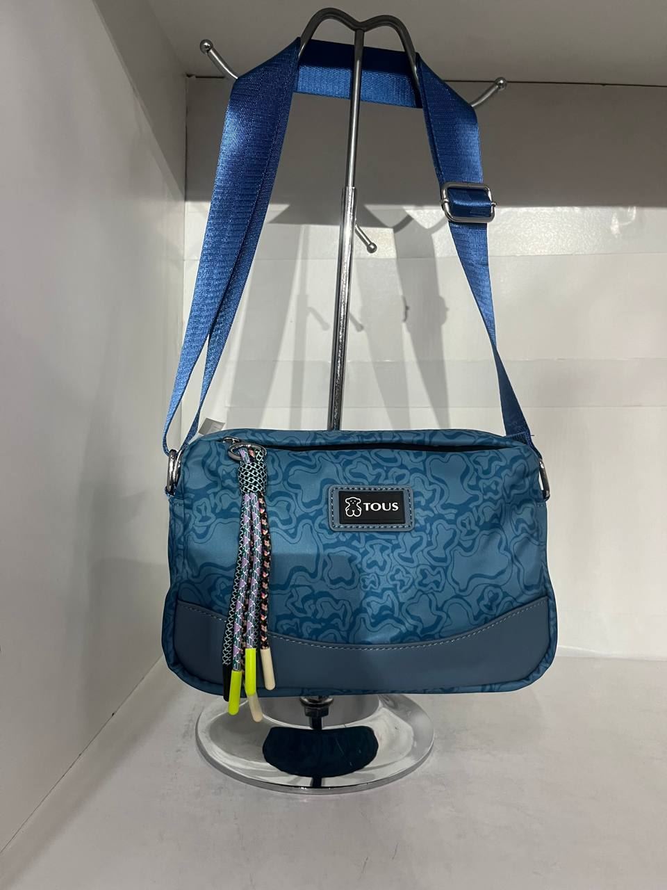 Bolso bandolera estampado Tous - Imagen 5