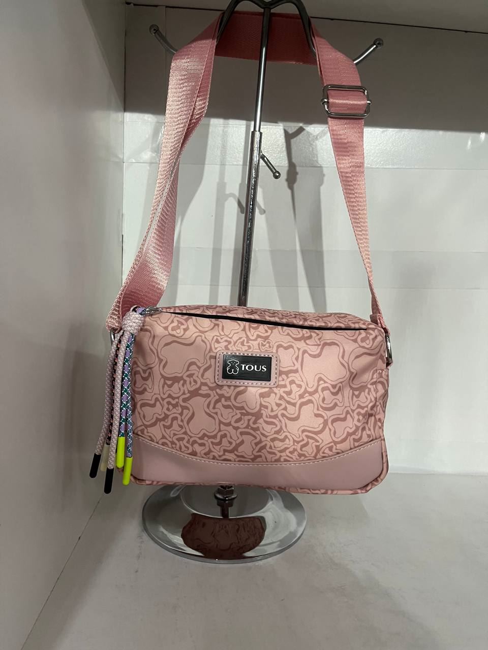 Bolso bandolera estampado Tous - Imagen 9