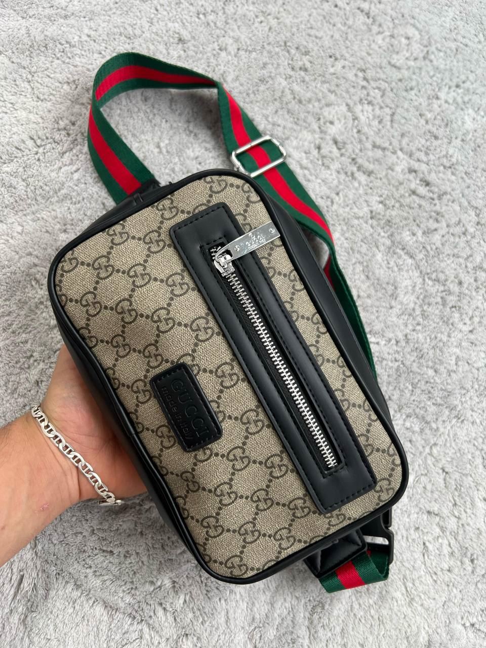 Bolso bandolera Gucci - Imagen 1