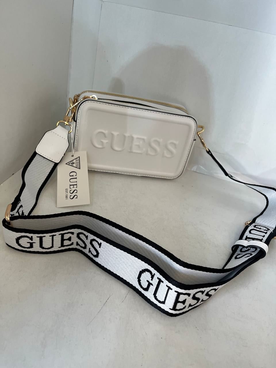 Bolso bandolera Guess relieve - Imagen 1
