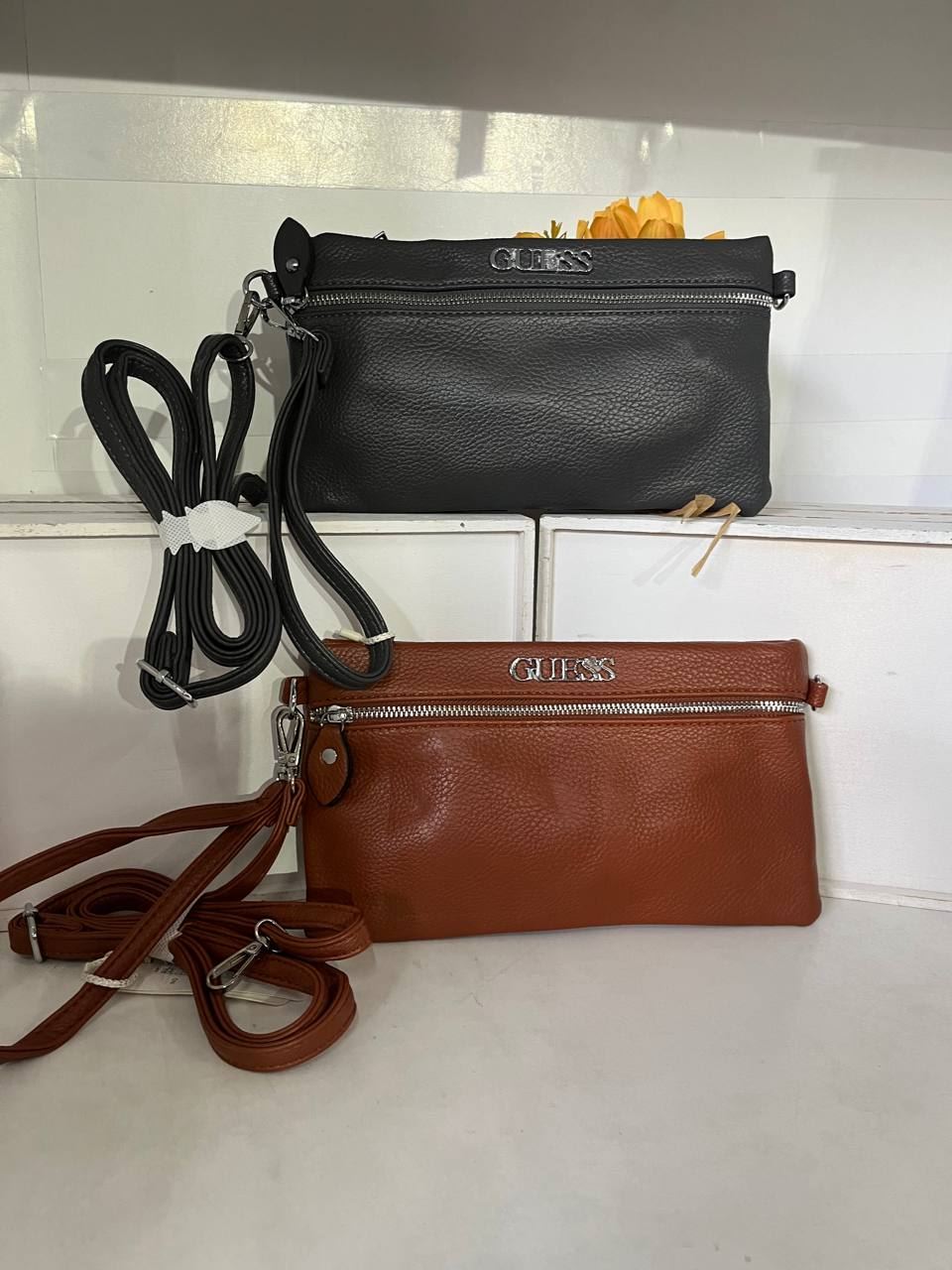 Bolso bandolera Guess - Imagen 2