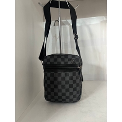 Bolso bandolera Louis Vuitton - Imagen 1