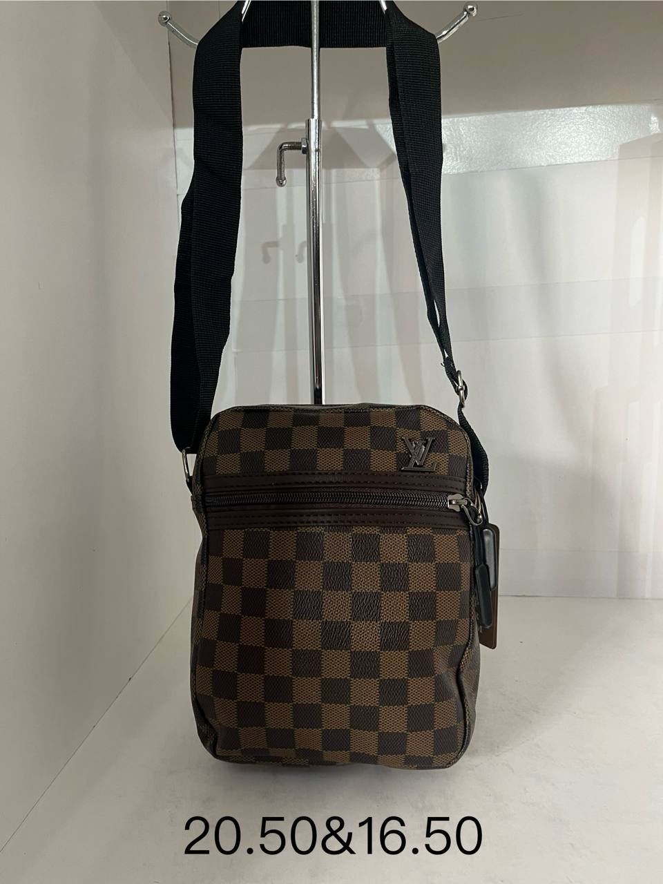 Bolso bandolera Louis Vuitton - Imagen 2