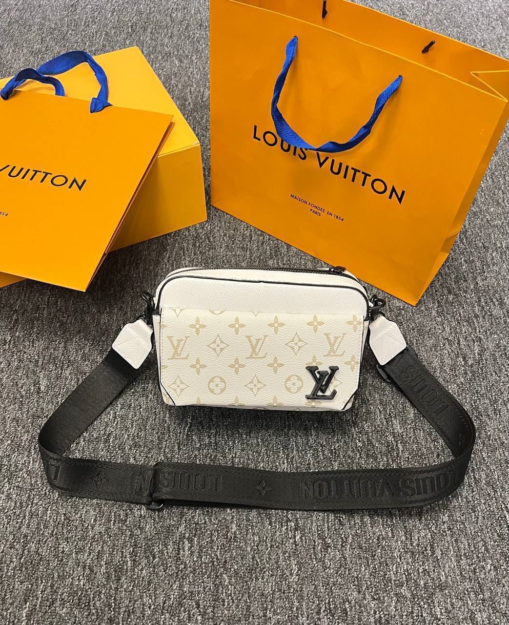 Bolso bandolera Louis Vuitton - Imagen 4