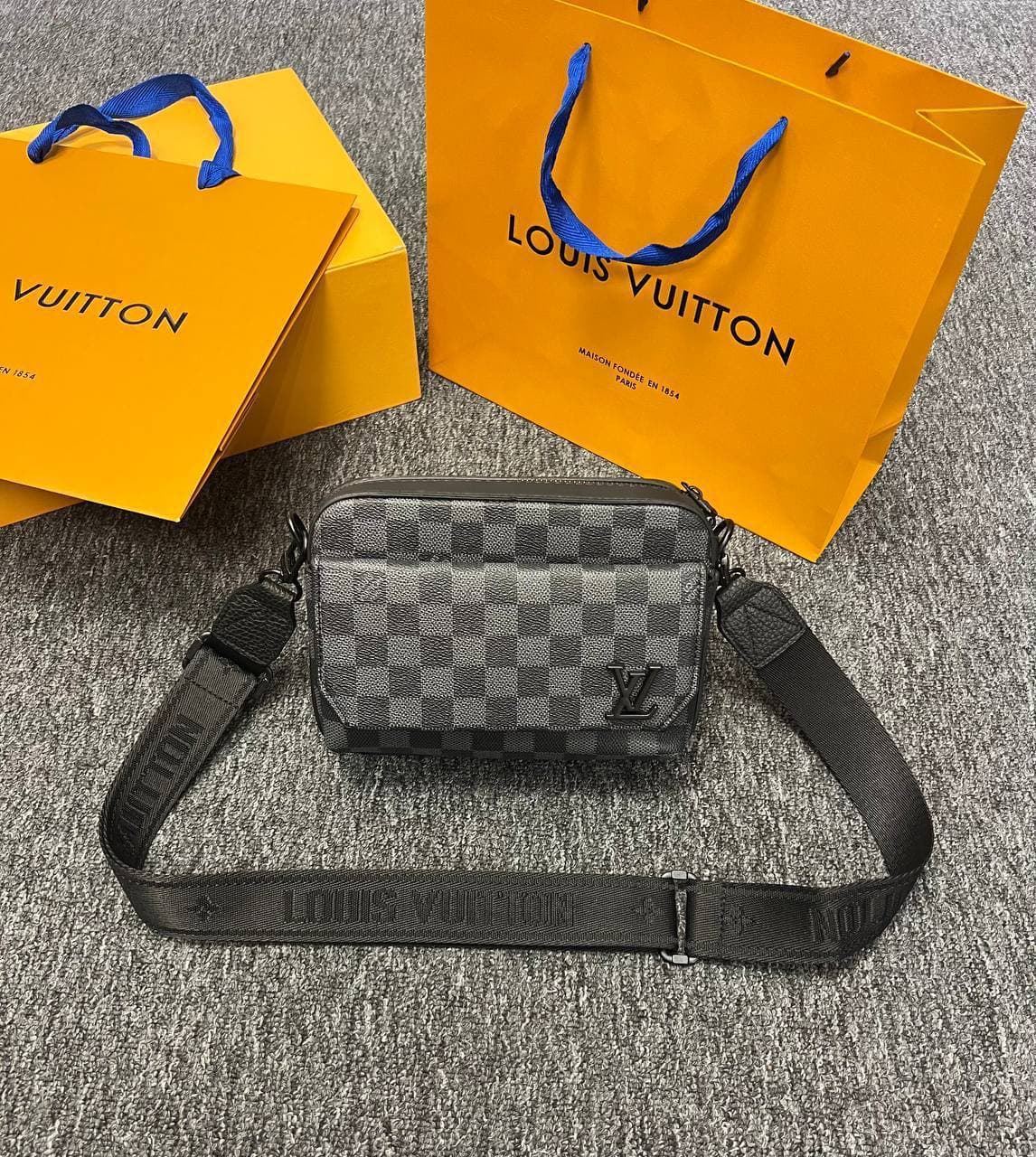 Bolso bandolera Louis Vuitton - Imagen 2