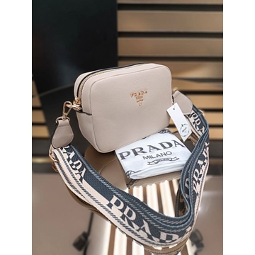 Bolso  bandolera Prada - Imagen 2