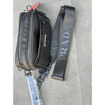 Bolso bandolera Prada - Imagen 1