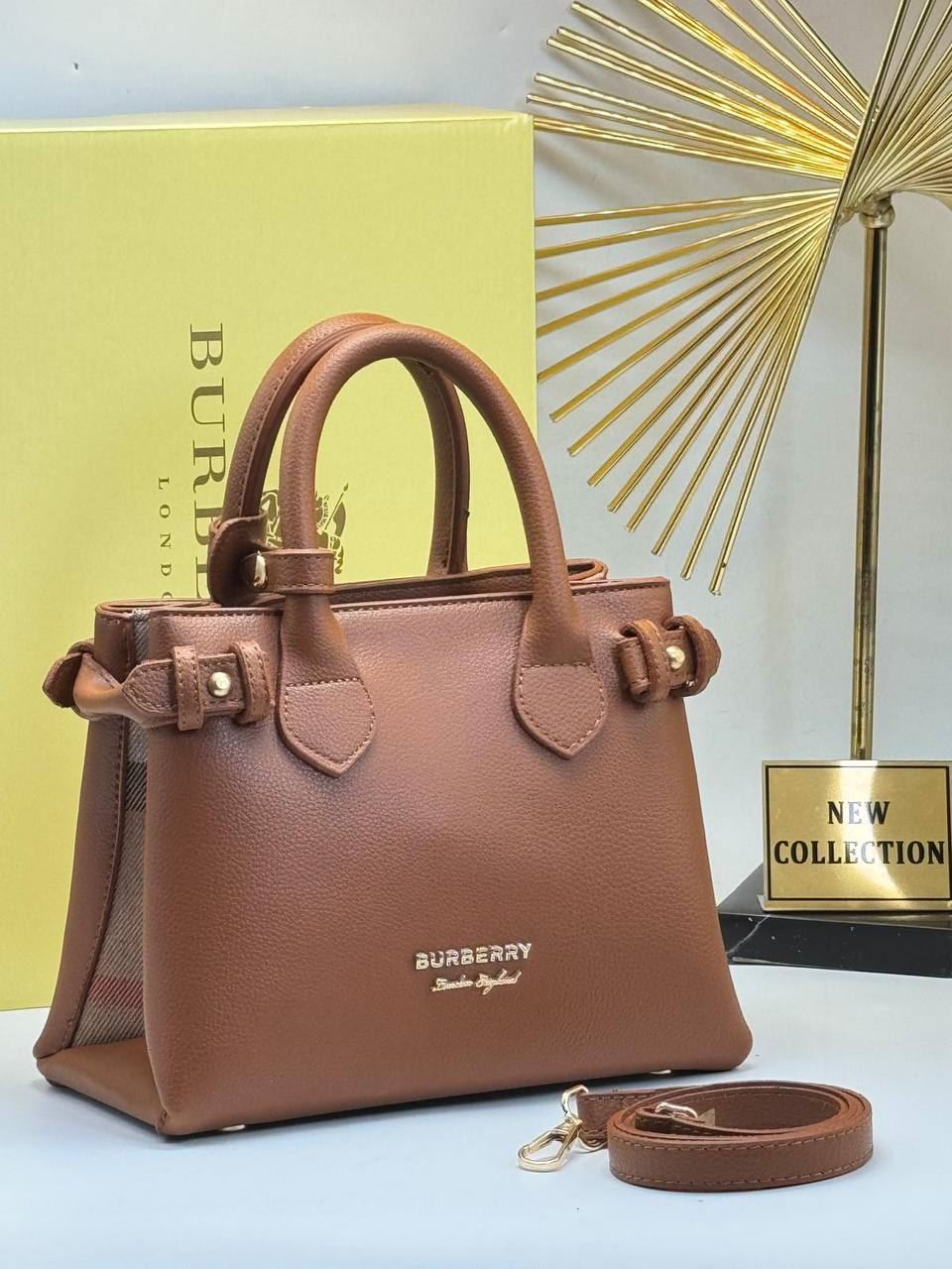 Bolso Burberry liso - Imagen 4