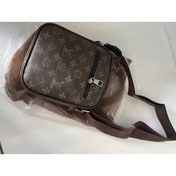 Bolso caballero Louis Vuitton - Imagen 2