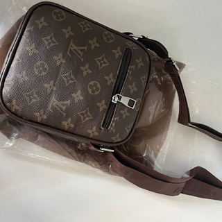 Bolso caballero Louis Vuitton - Imagen 2