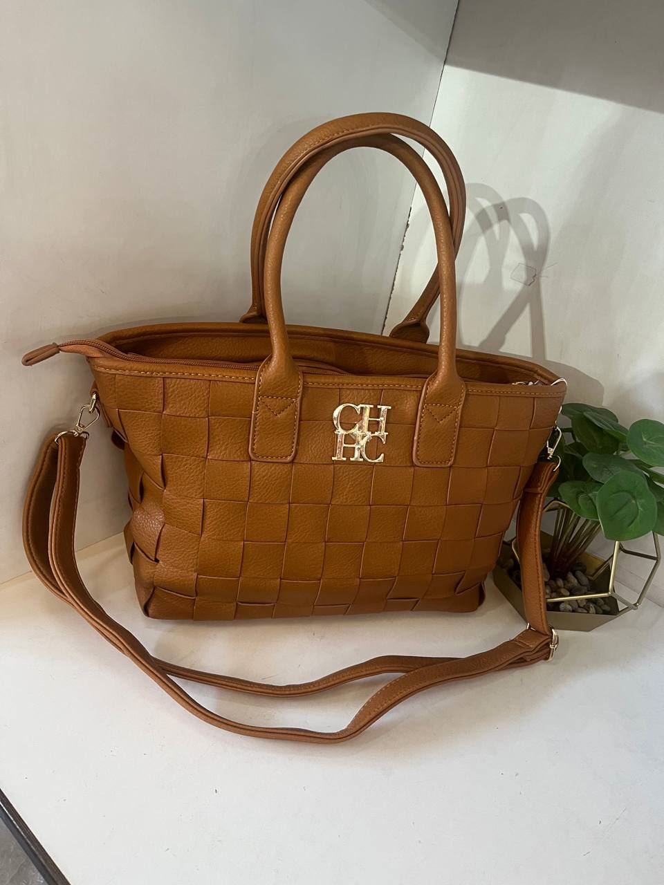 Bolso carolina herrera cuadros - Imagen 3