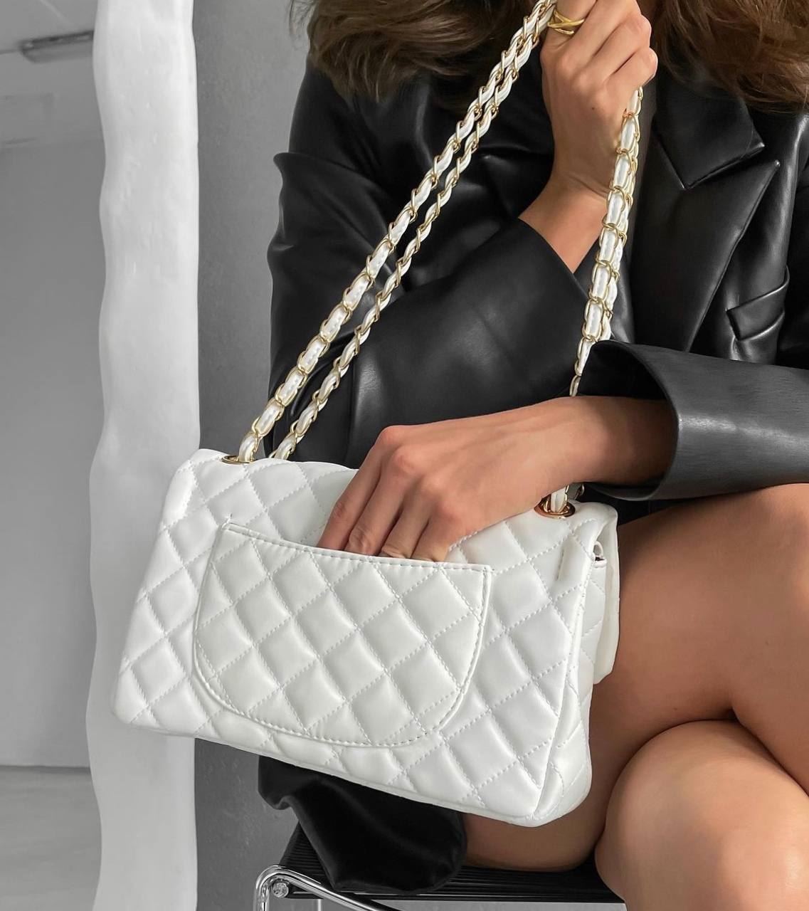 Bolso Chanel cuero pre-owned - Imagen 8