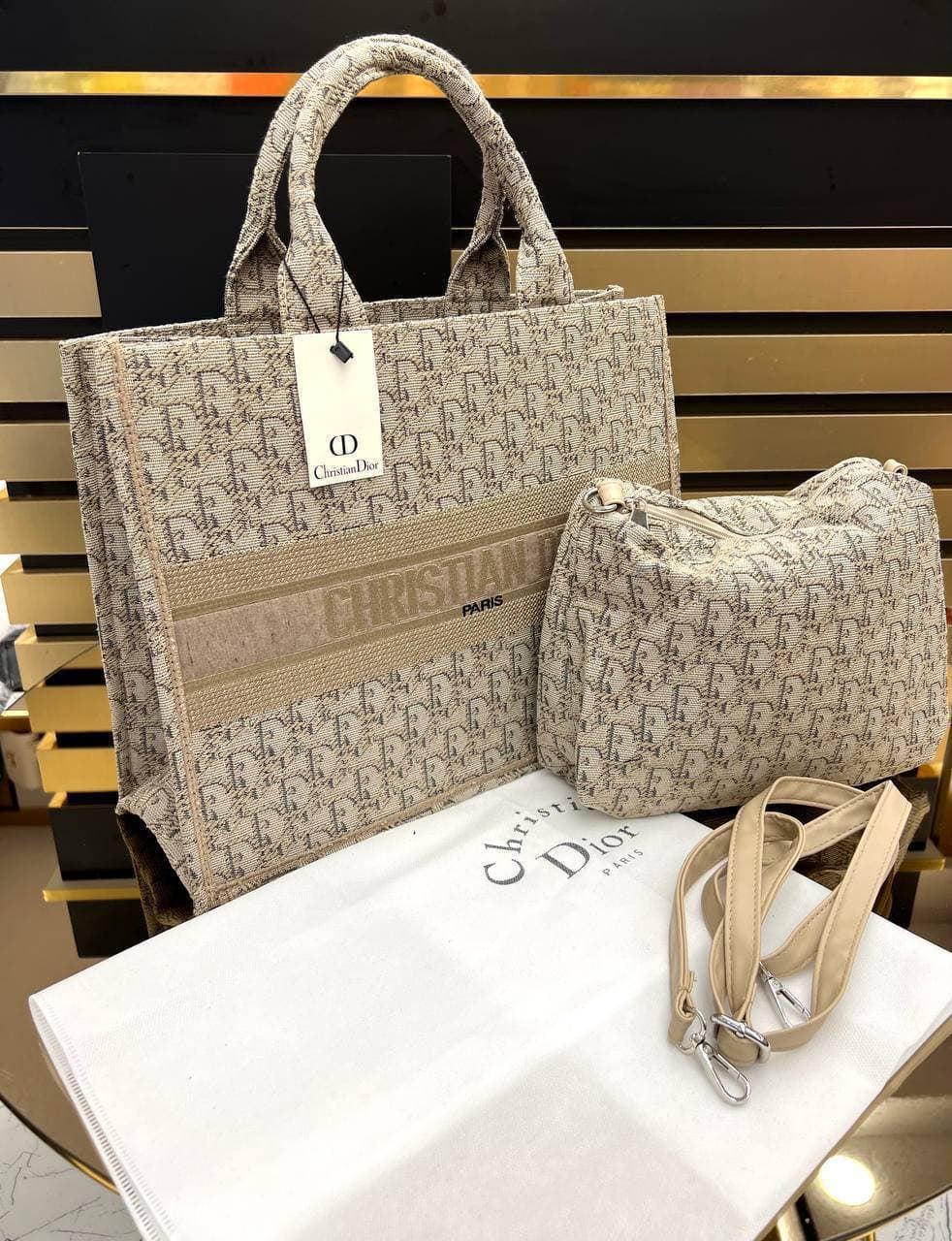 Bolso Christian Dior - Imagen 1