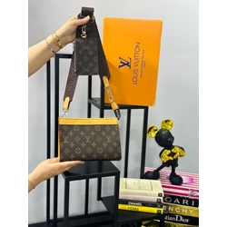 Bolso con cartera Gastón Louis Vuitton - Imagen 1