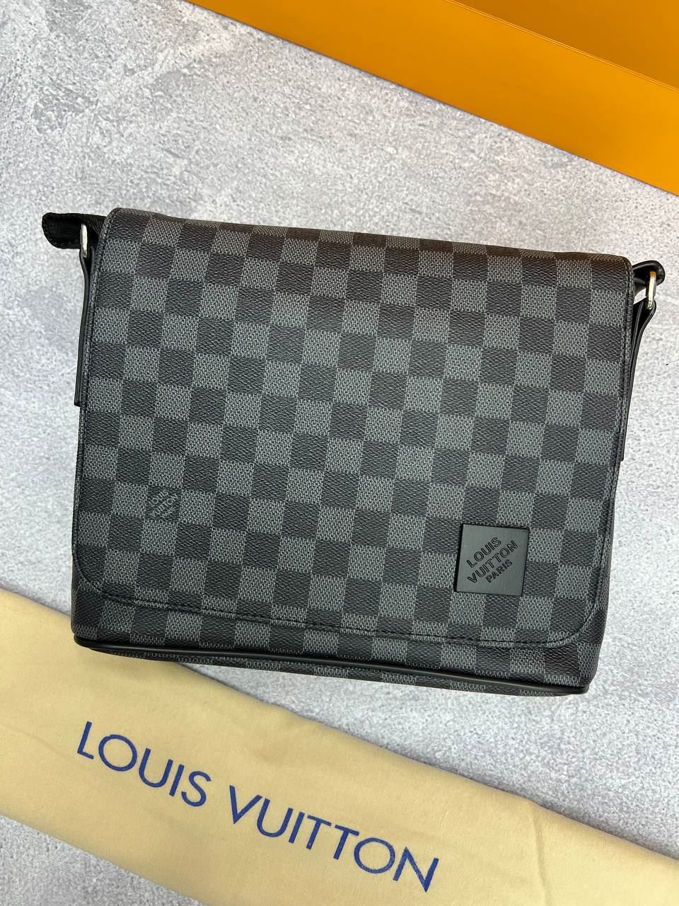 Bolso de caballero Louis Vuitton - Imagen 1