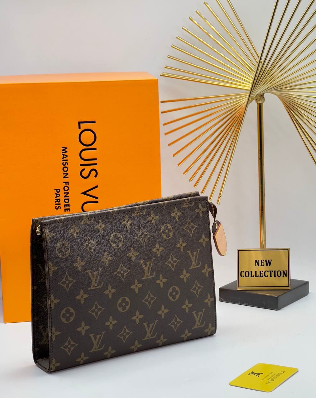 Bolso de mano Louis Vuitton poche toilette - Imagen 1