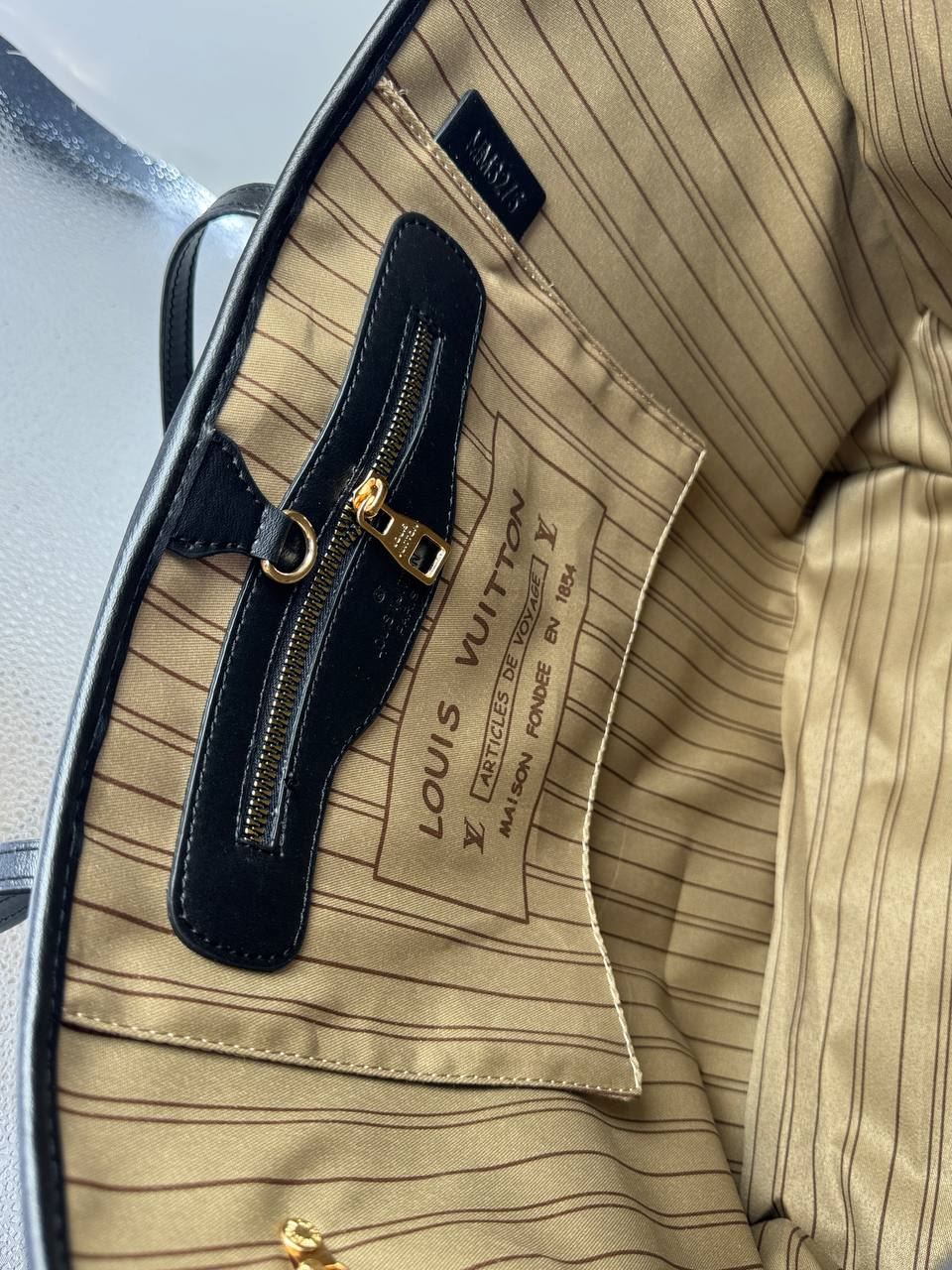 Bolso de rafia Louis Vuitton - Imagen 7