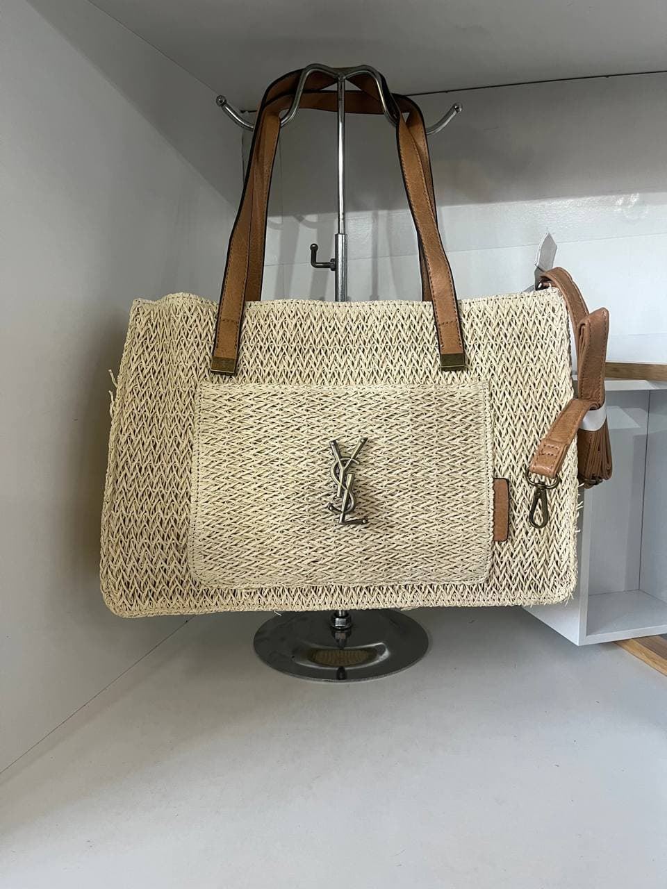 Bolso de rafia YSL - Imagen 2