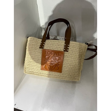 Bolso de verano Loewe - Imagen 1