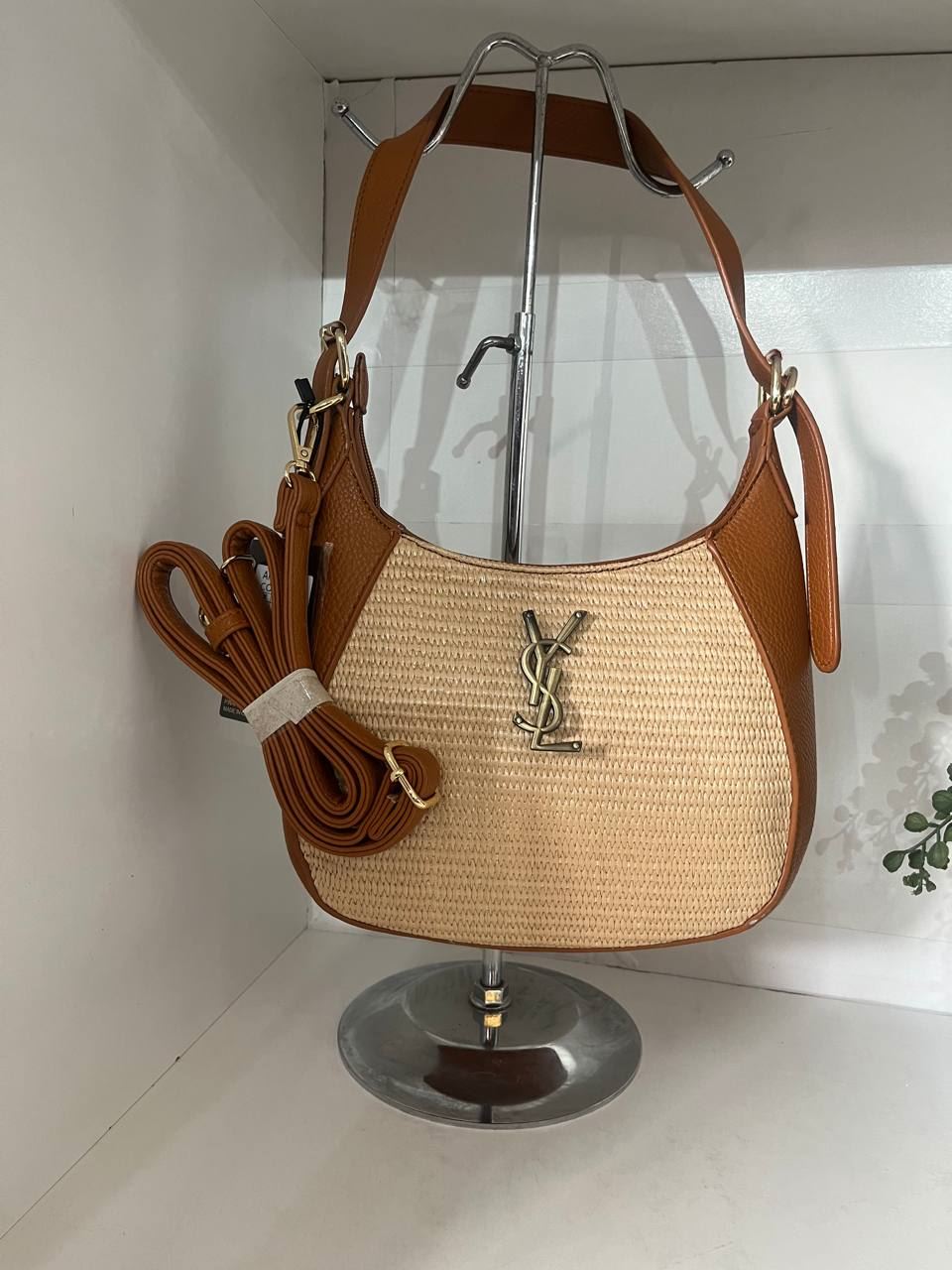 bolso de verano Yves Saint Laurent - Imagen 3
