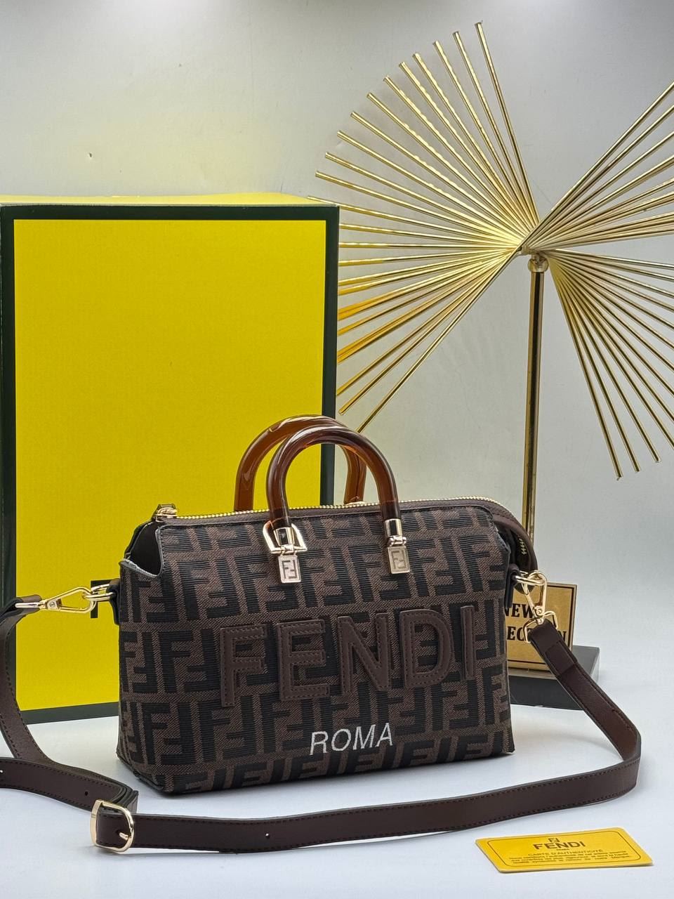 Bolso estampado de Fendi - Imagen 1