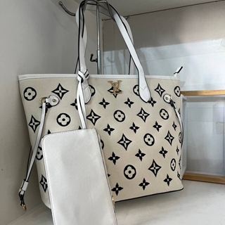 Bolso estampado Louis Vuitton - Imagen 1