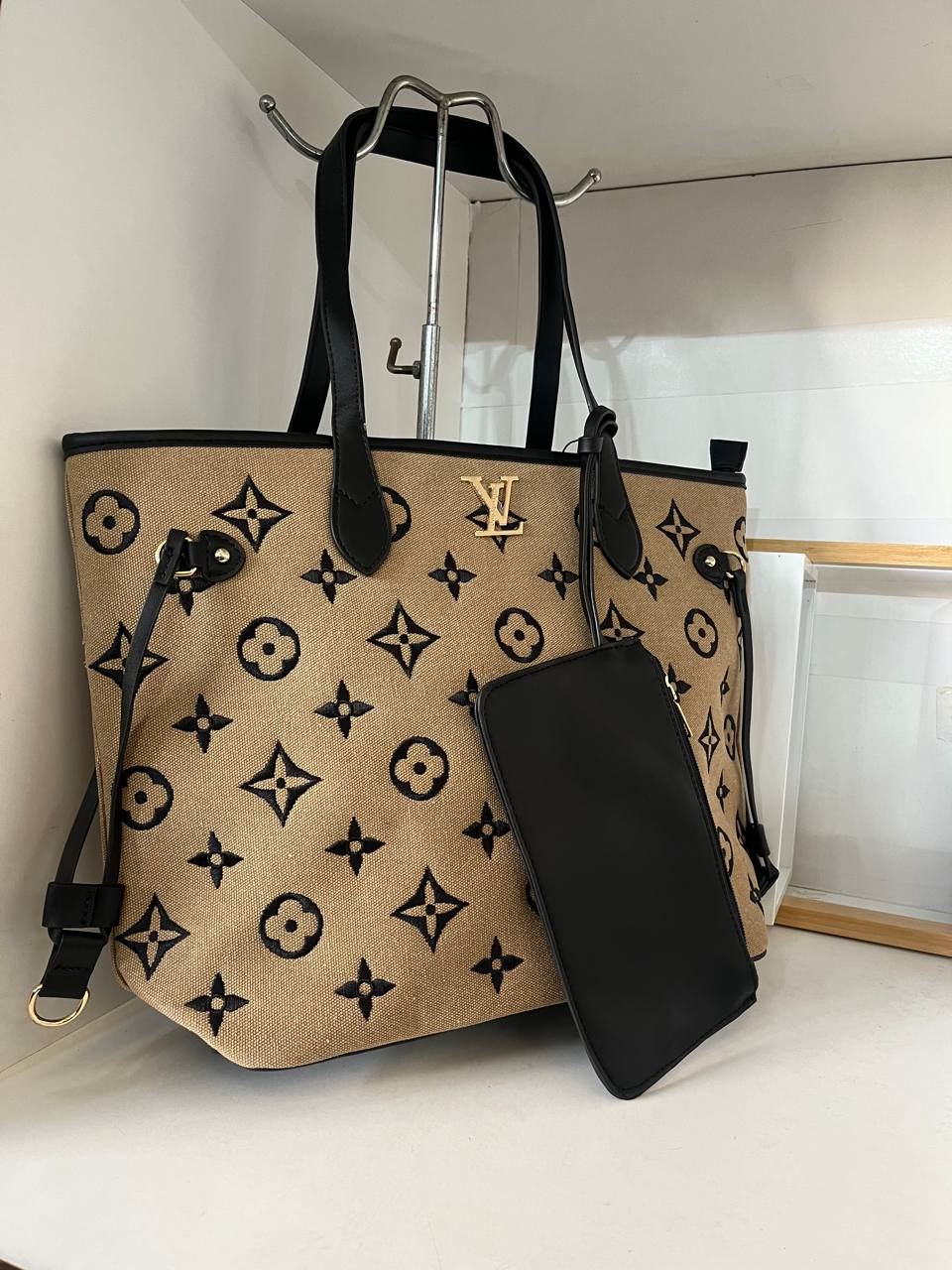 Bolso estampado Louis Vuitton - Imagen 2