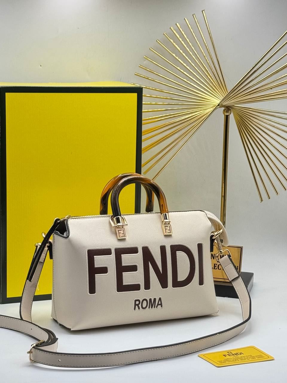 Bolso Fendi maxi - Imagen 1