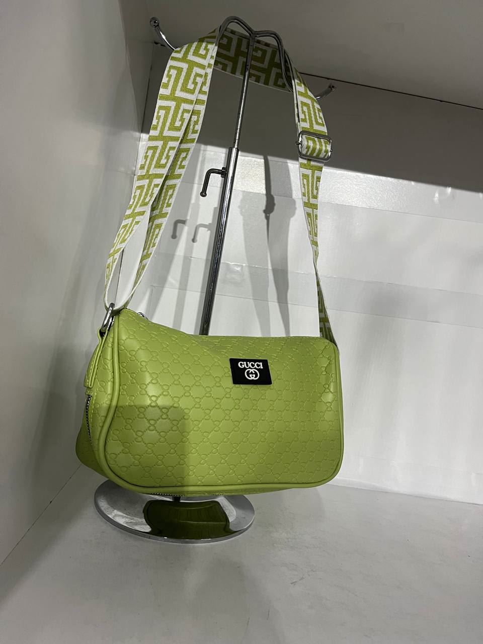 Bolso Gucci polipiel - Imagen 5
