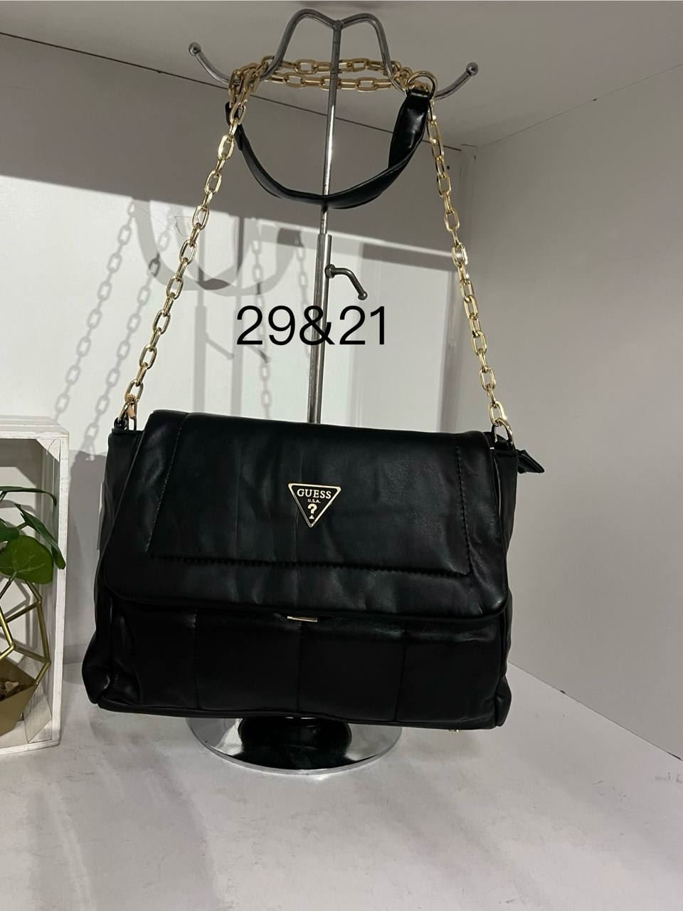 Bolso Guess amplio - Imagen 8