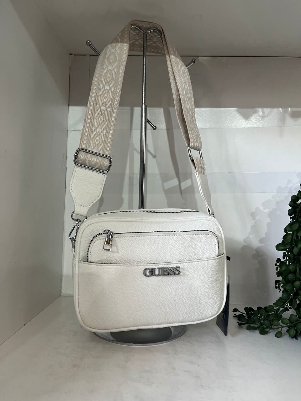 Bolso Guess bandolera - Imagen 1