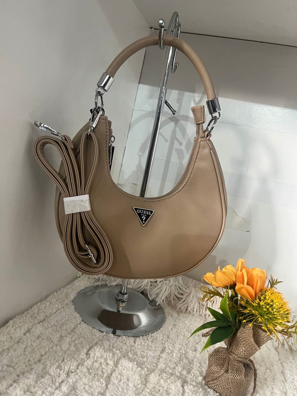 Bolso Guess circular - Imagen 2