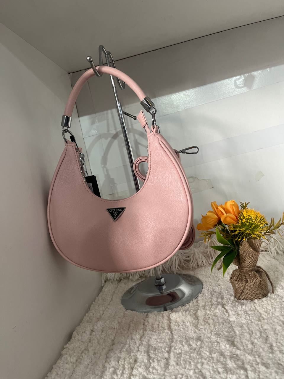 Bolso Guess circular - Imagen 5