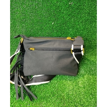 Bolso Guess con flecos - Imagen 2