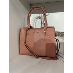 Bolso Guess cuadrado - Imagen 1