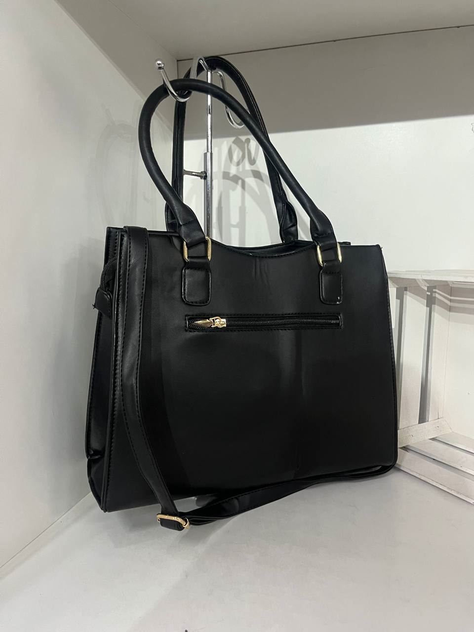 Bolso Guess cuadrado - Imagen 8