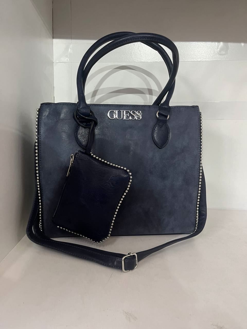 Bolso Guess de dos piezas - Imagen 5