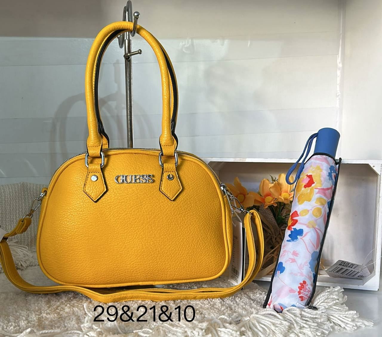 Bolso Guess Dome satchel - Imagen 1