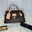 Bolso Guess estampado - Imagen 1