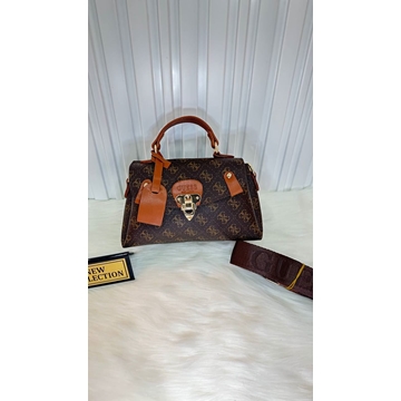 Bolso Guess estampado - Imagen 2