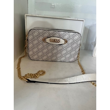 Bolso Guess estampado - Imagen 1