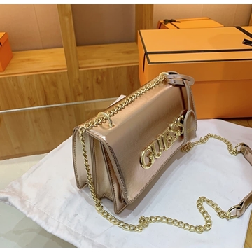 Bolso Guess metalizado - Imagen 2