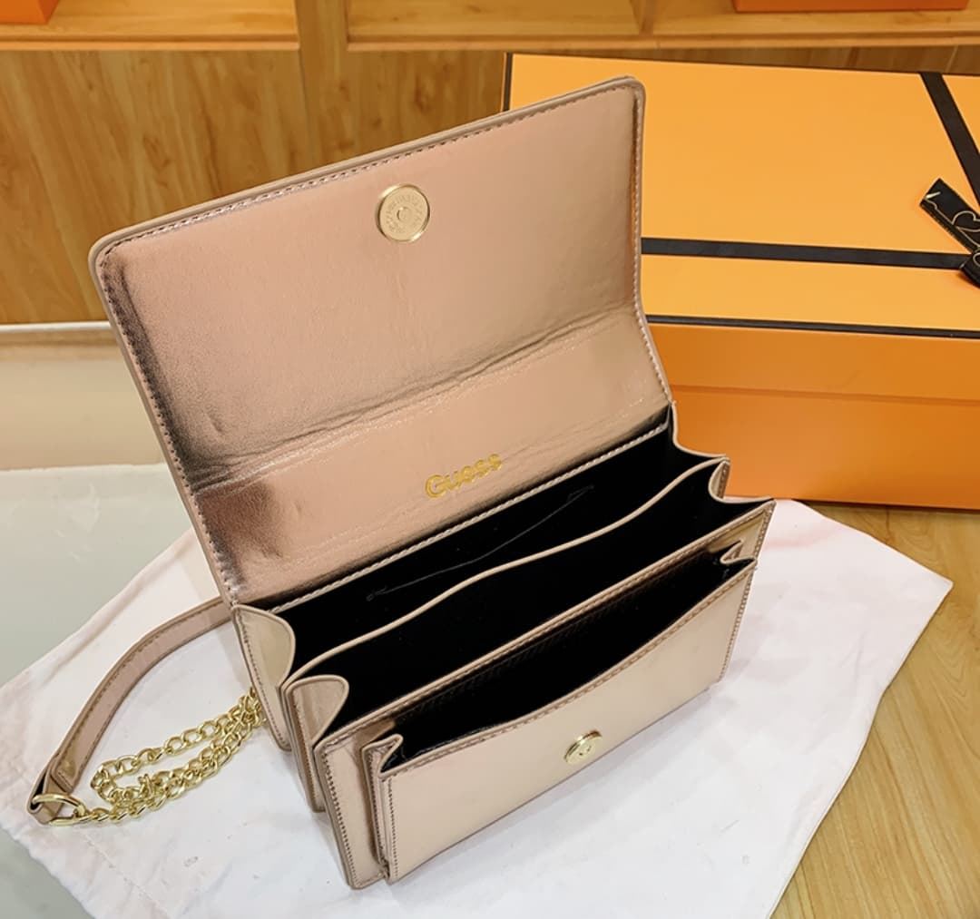 Bolso Guess metalizado - Imagen 3