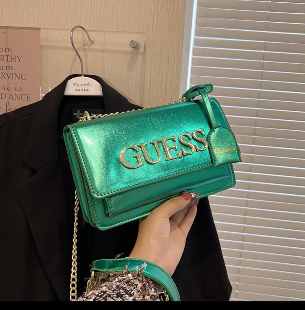 Bolso Guess metalizado - Imagen 5