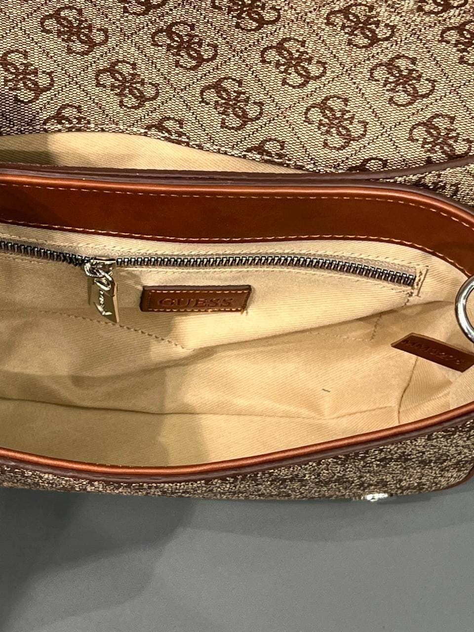 Bolso Guess novedad - Imagen 6