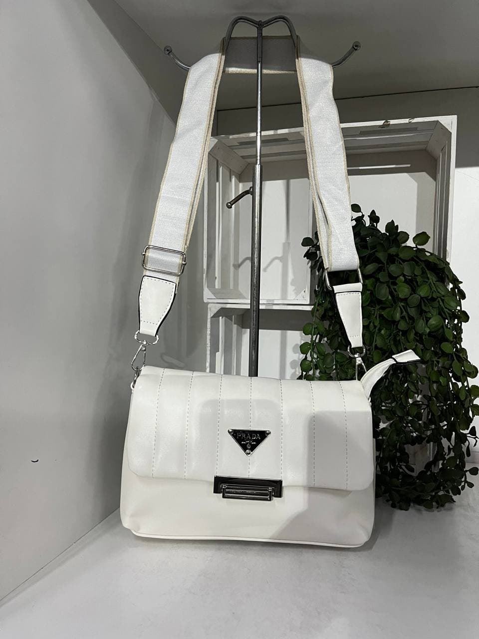 Bolso Guess polipiel - Imagen 3