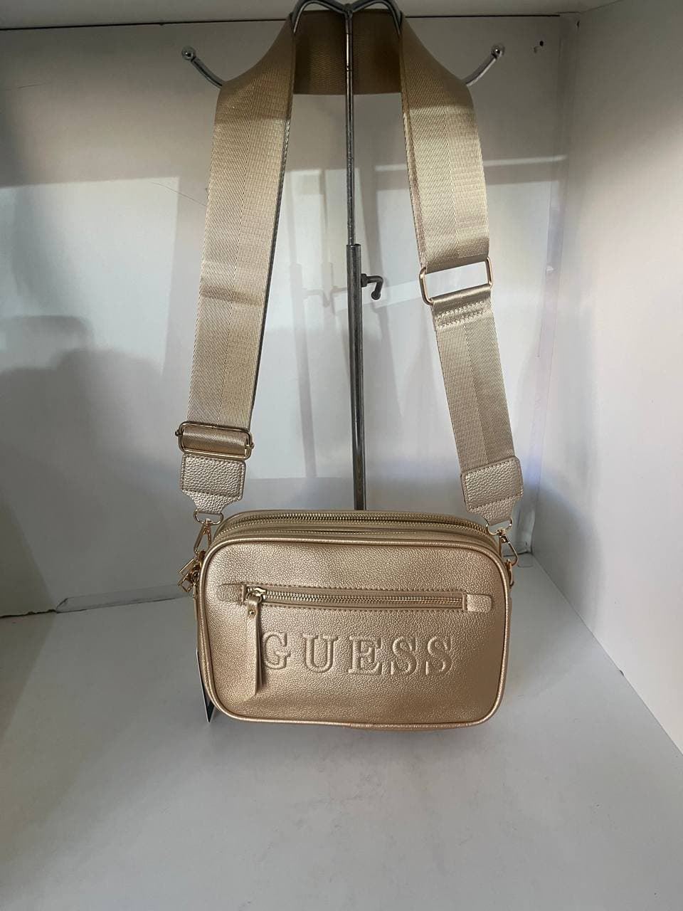 Bolso Guess relieve - Imagen 2